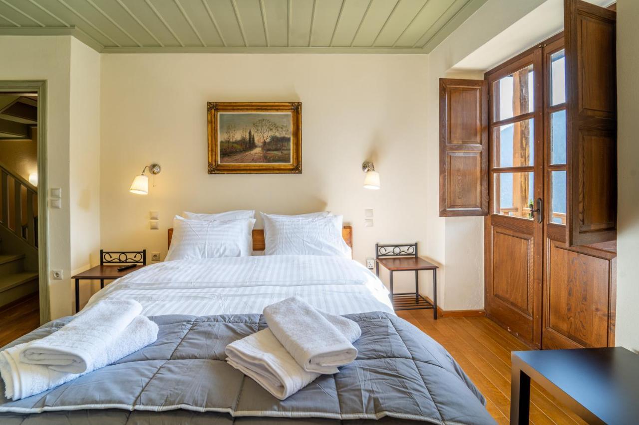 Maisonette Korfes-Κορφές-Μ Δύο Αυτόνομοι Όρoφοι Της Βίλας Κορφές Για Οικογένειες Και Μικρές Παρέες Karpenisi Luaran gambar