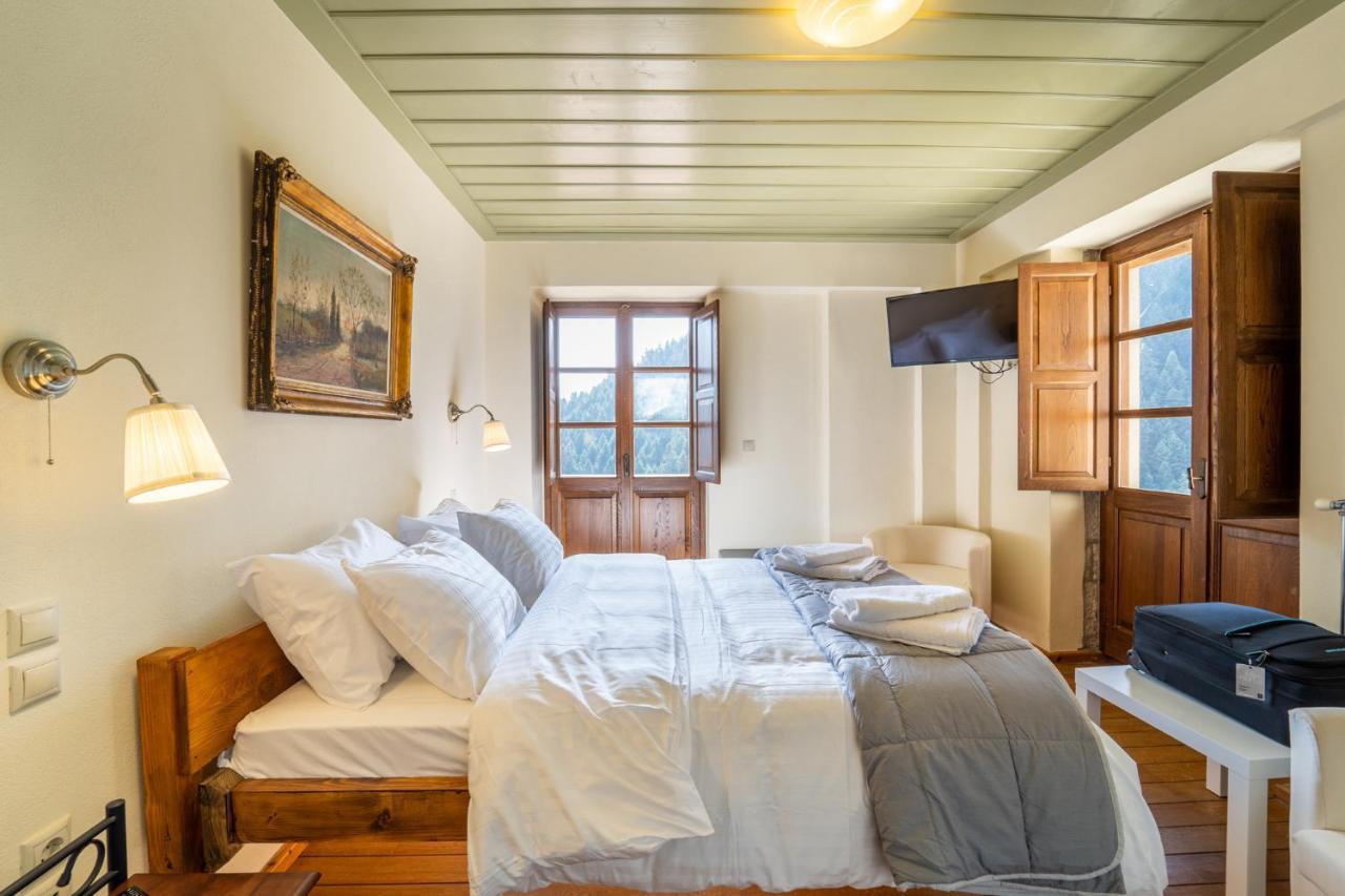 Maisonette Korfes-Κορφές-Μ Δύο Αυτόνομοι Όρoφοι Της Βίλας Κορφές Για Οικογένειες Και Μικρές Παρέες Karpenisi Luaran gambar