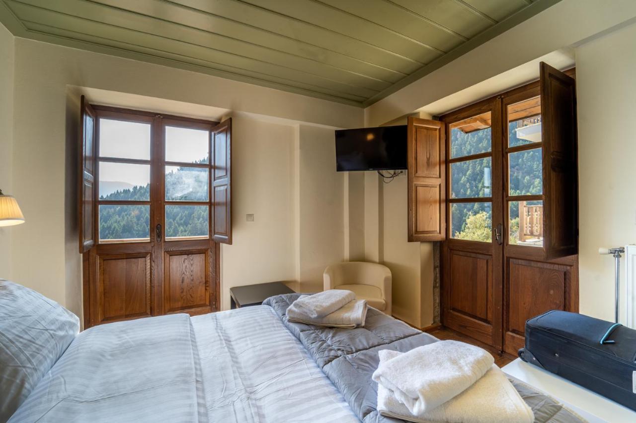 Maisonette Korfes-Κορφές-Μ Δύο Αυτόνομοι Όρoφοι Της Βίλας Κορφές Για Οικογένειες Και Μικρές Παρέες Karpenisi Luaran gambar
